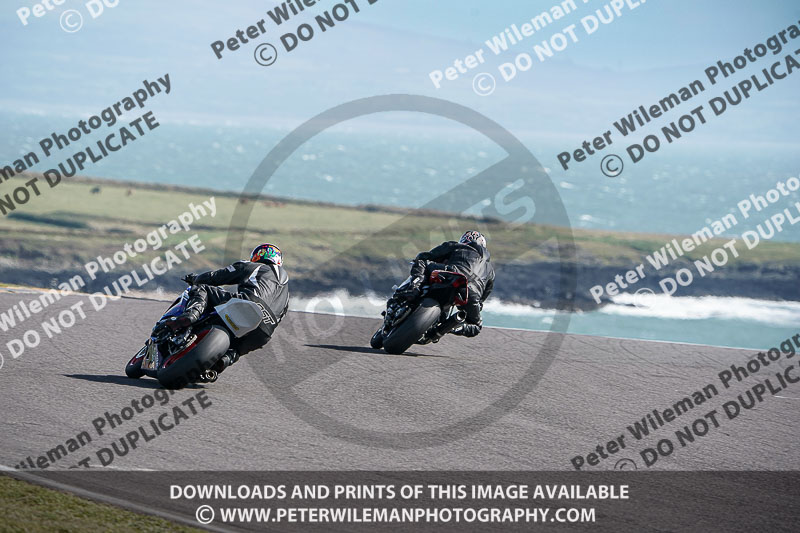 anglesey no limits trackday;anglesey photographs;anglesey trackday photographs;enduro digital images;event digital images;eventdigitalimages;no limits trackdays;peter wileman photography;racing digital images;trac mon;trackday digital images;trackday photos;ty croes